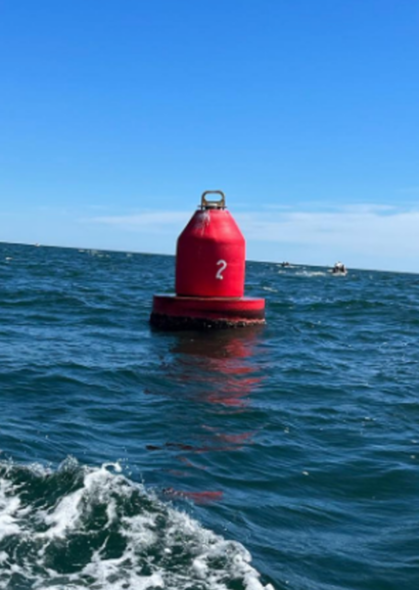 Red Bouy.png