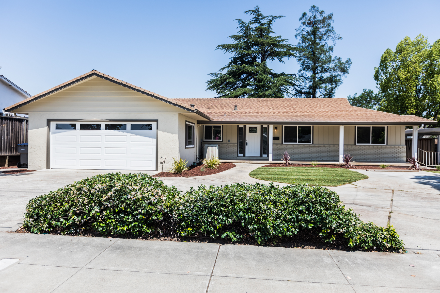 Branham-Ln-San-Jose-Small-1004.jpg
