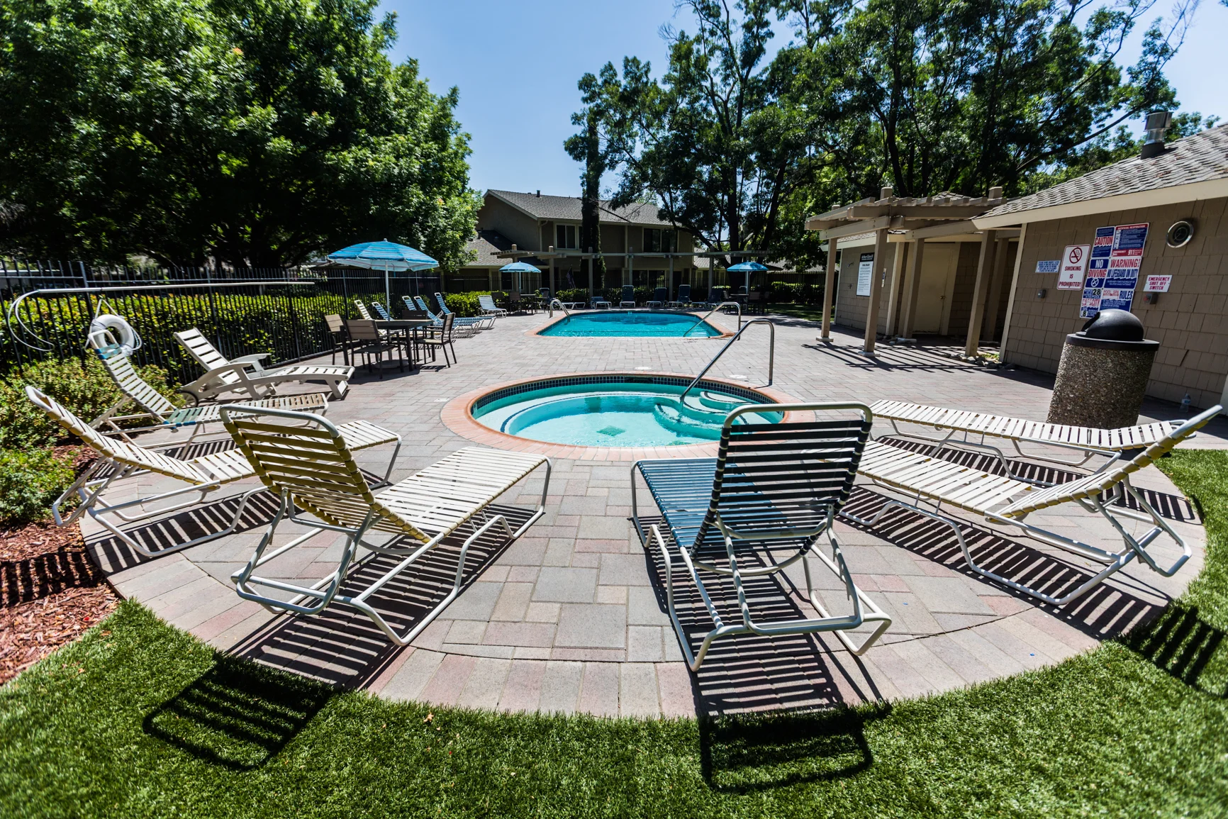 Arbor_Park_Dr-Small-1046.jpg