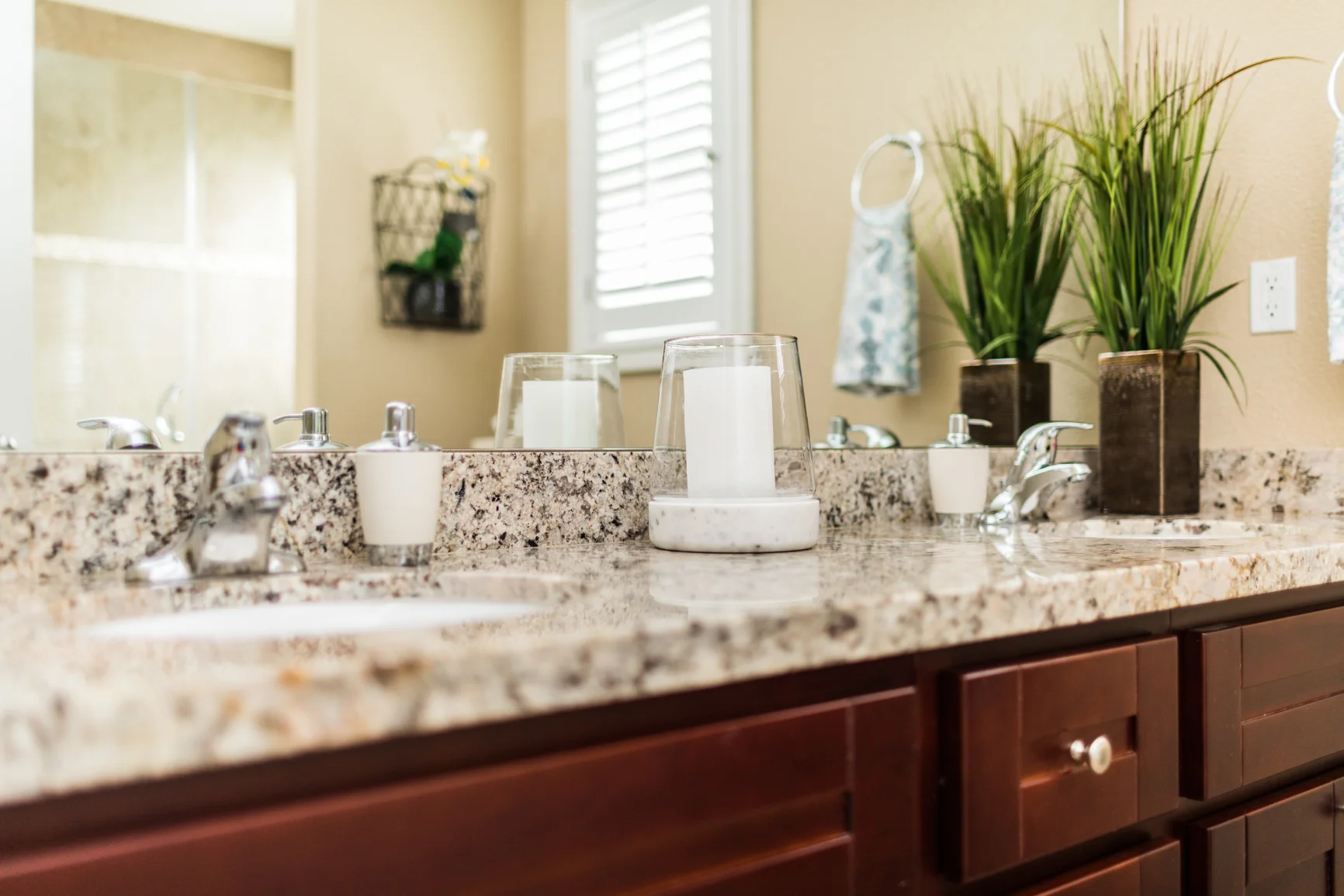 Fairway_Glen_Dr-Santa_Clara-Small-1043.jpg