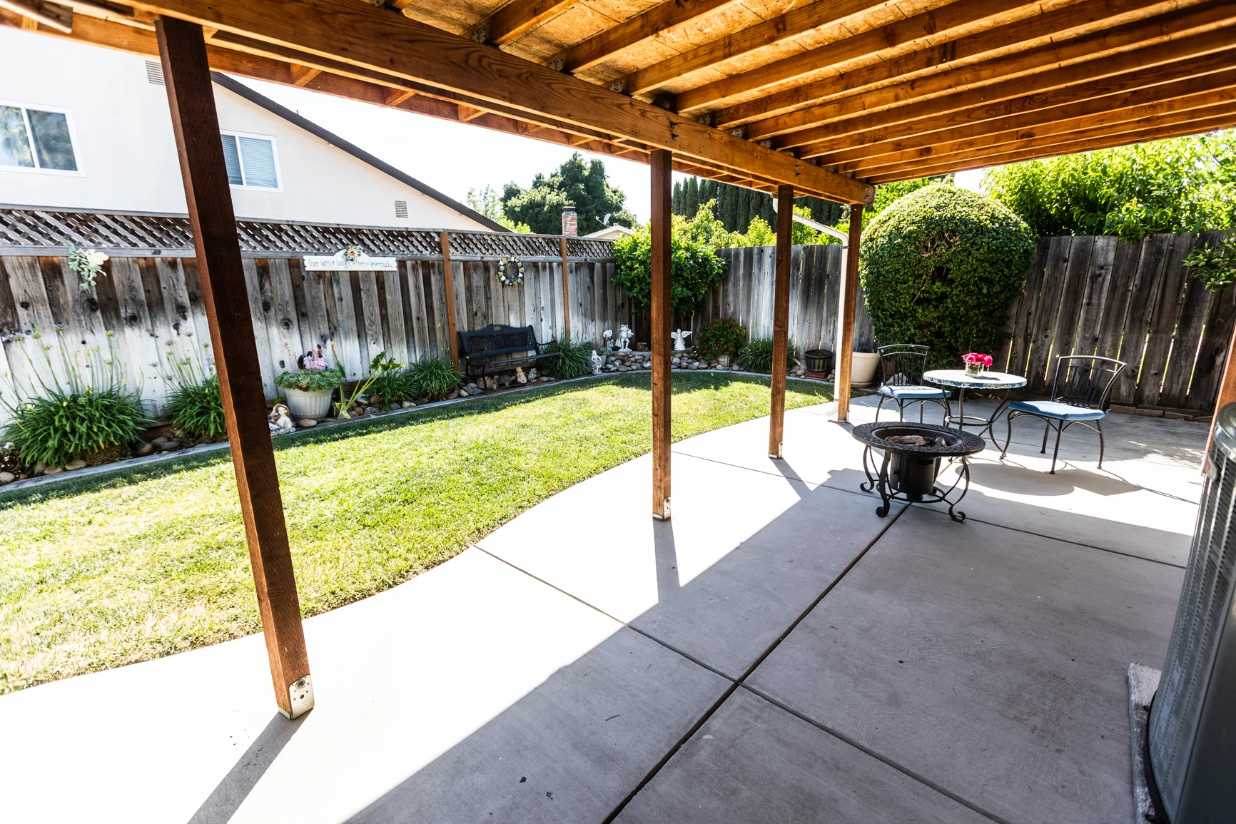 Silver_Leaf_Rd_San_Jose-Small-1042.jpg