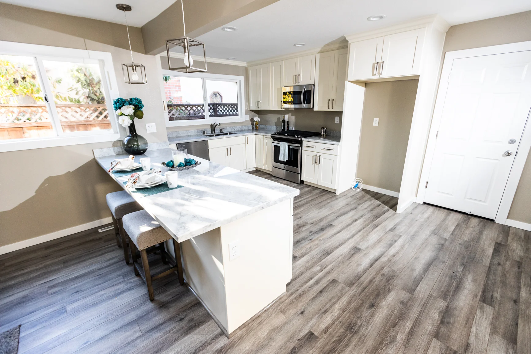 2205_Portsmouth_Way_San_Mateo-Small-1014.jpg