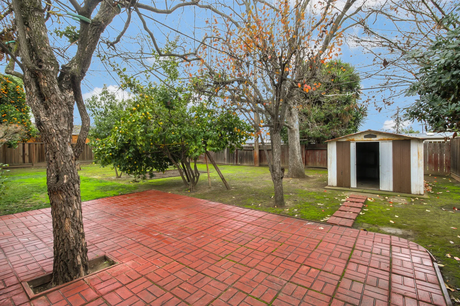 28_F813089_Potts_Drive28_mls.jpg