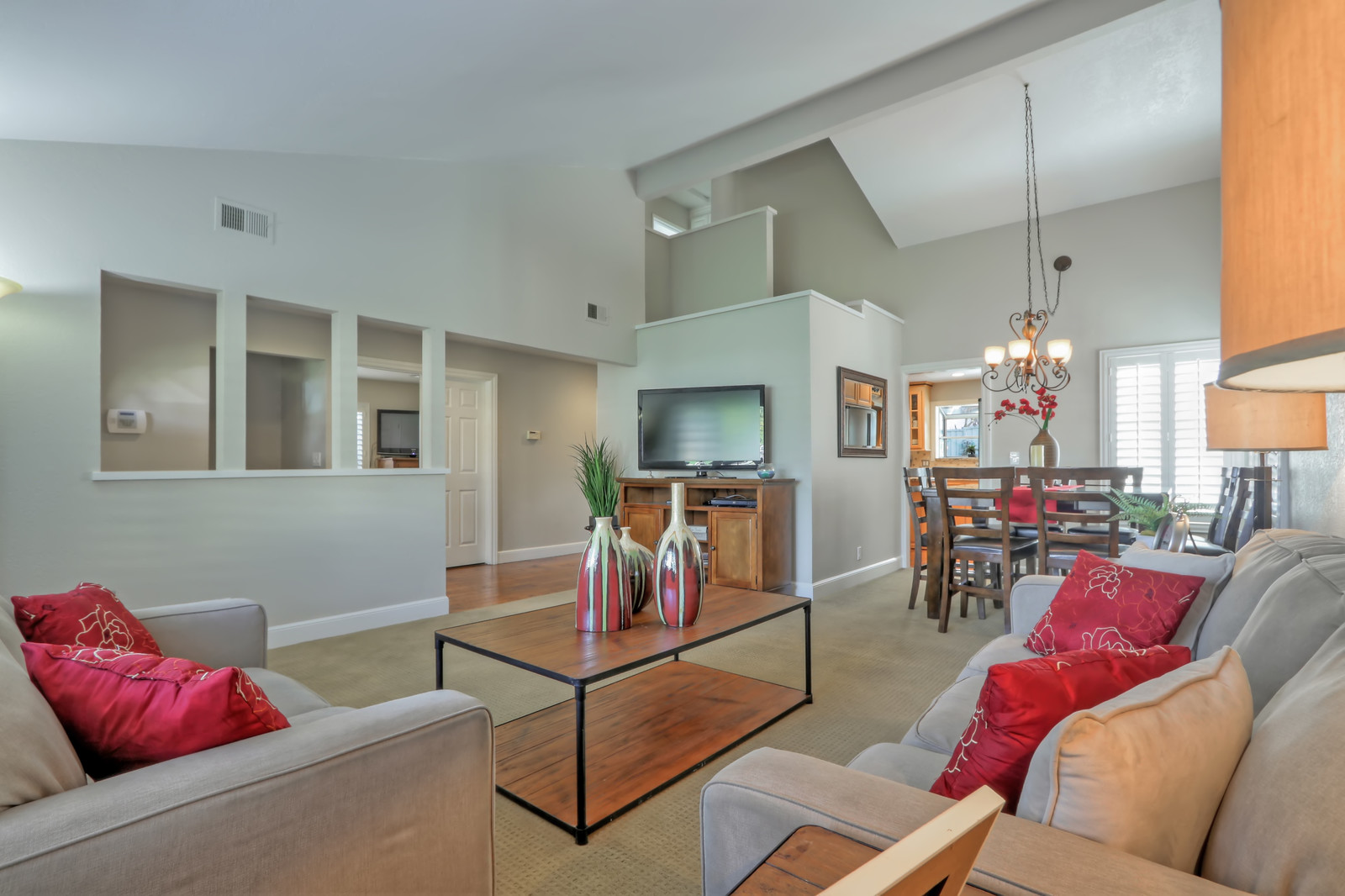 05_F83017_Linburn_Ct5_mls.jpg