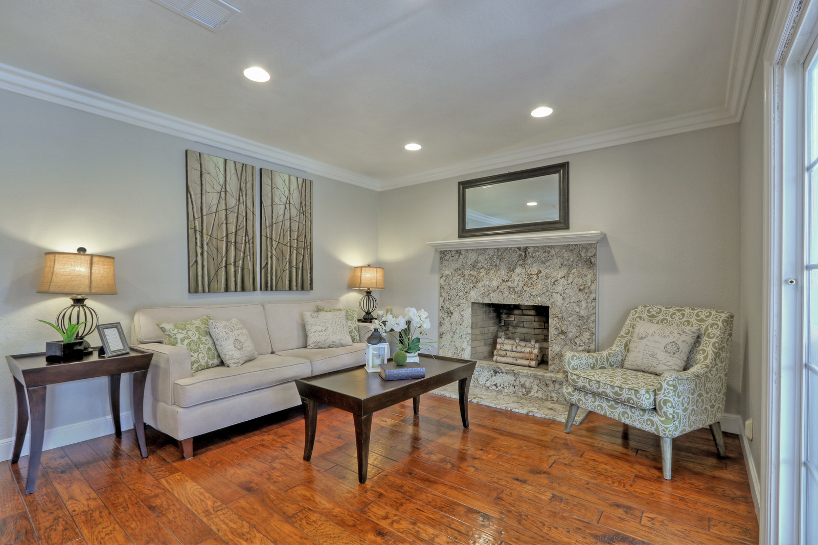07_F83017_Linburn_Ct7_mls.jpg