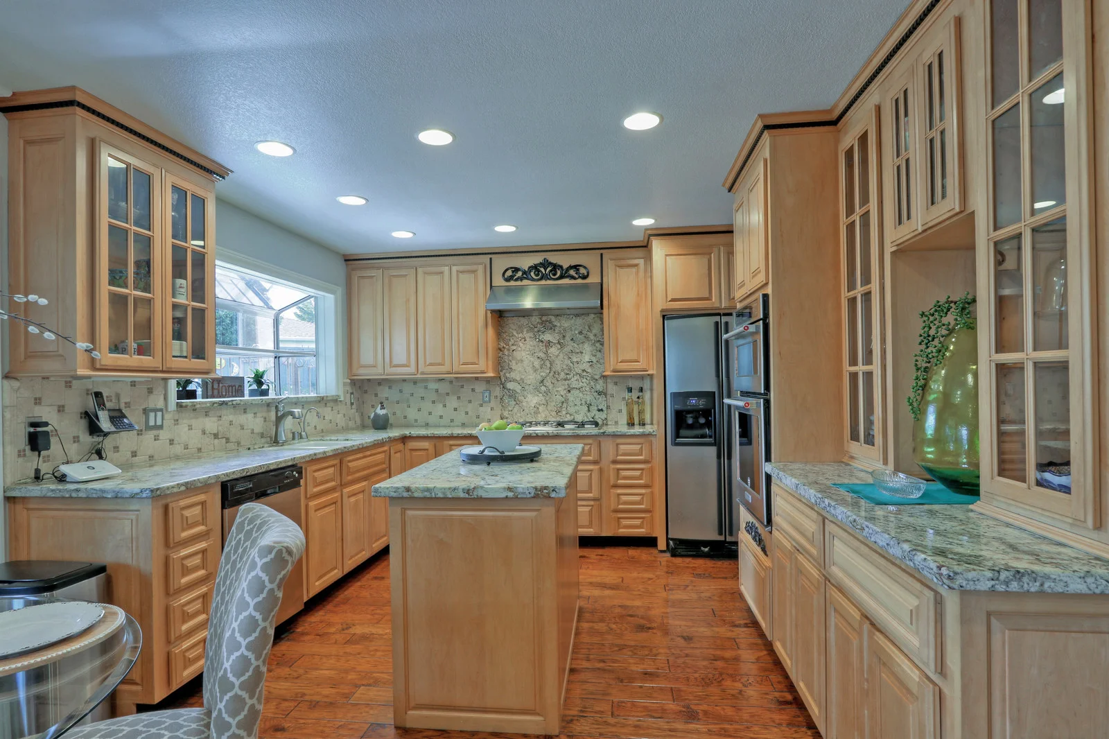 11_F83017_Linburn_Ct11_mls.jpg