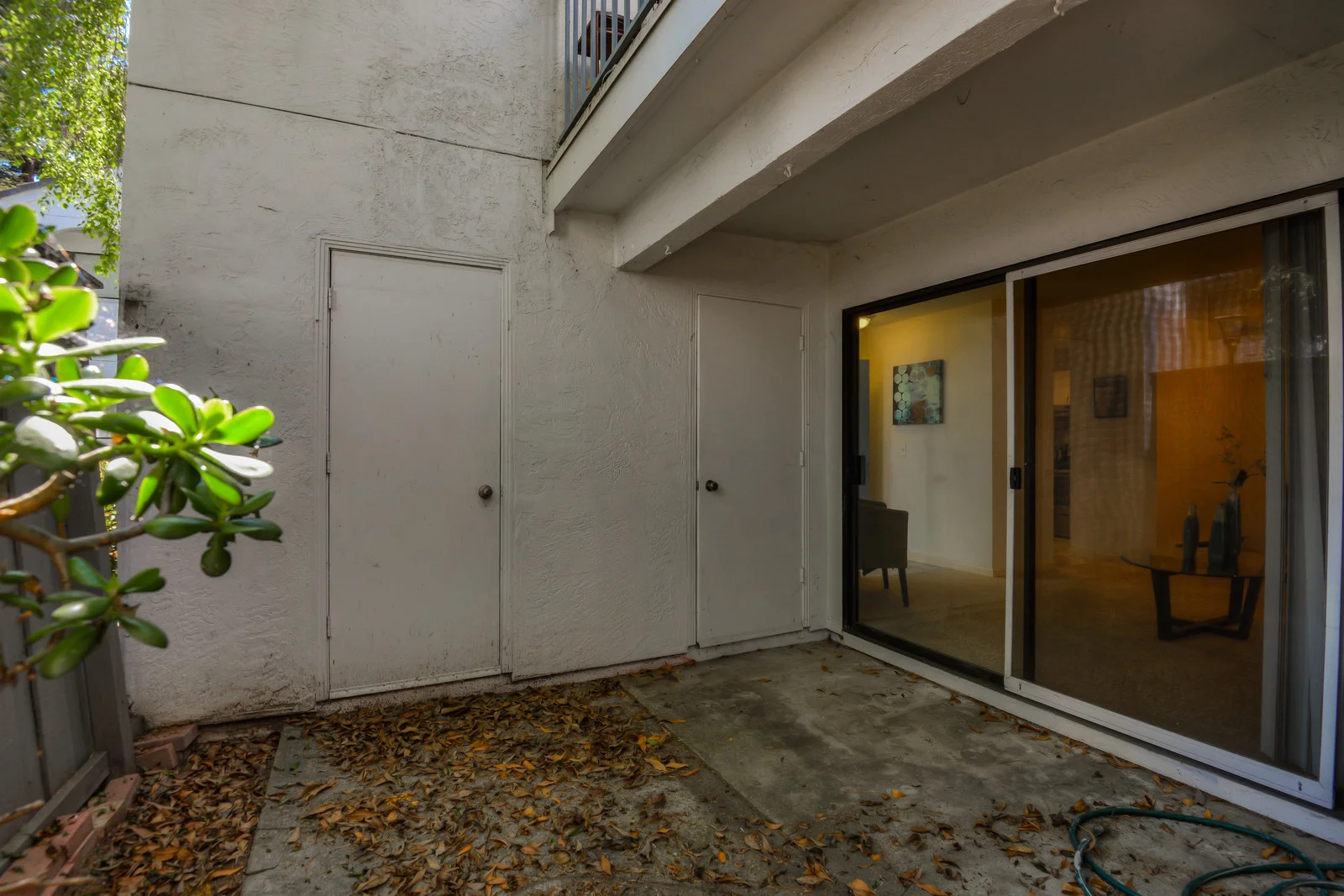 25_F81055_N_Capitol_Ave25_mls.jpg