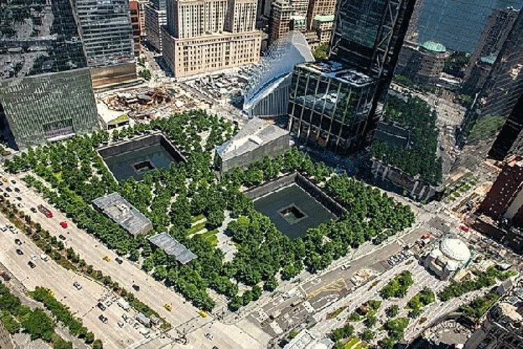 (Image by Wikipedia (commons.wikimedia.org), Author: 9/11 Memorial and Museum) Details Source DMCA