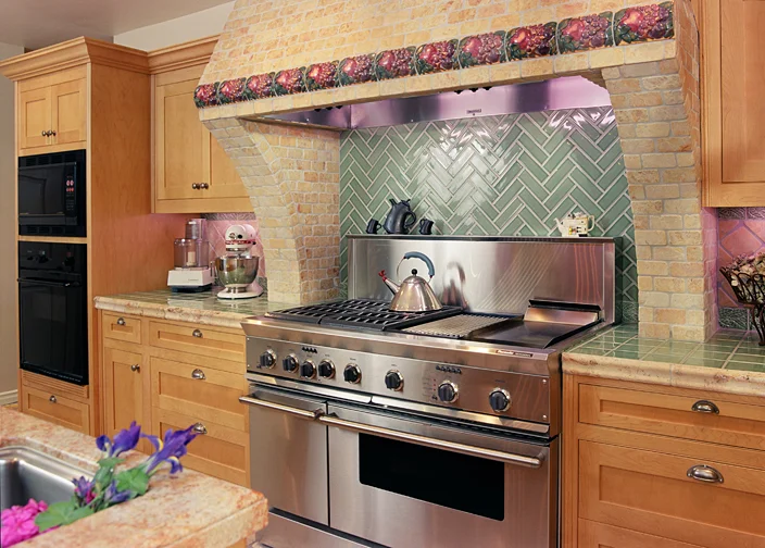 Kurtzman-Kitchen range.JPG