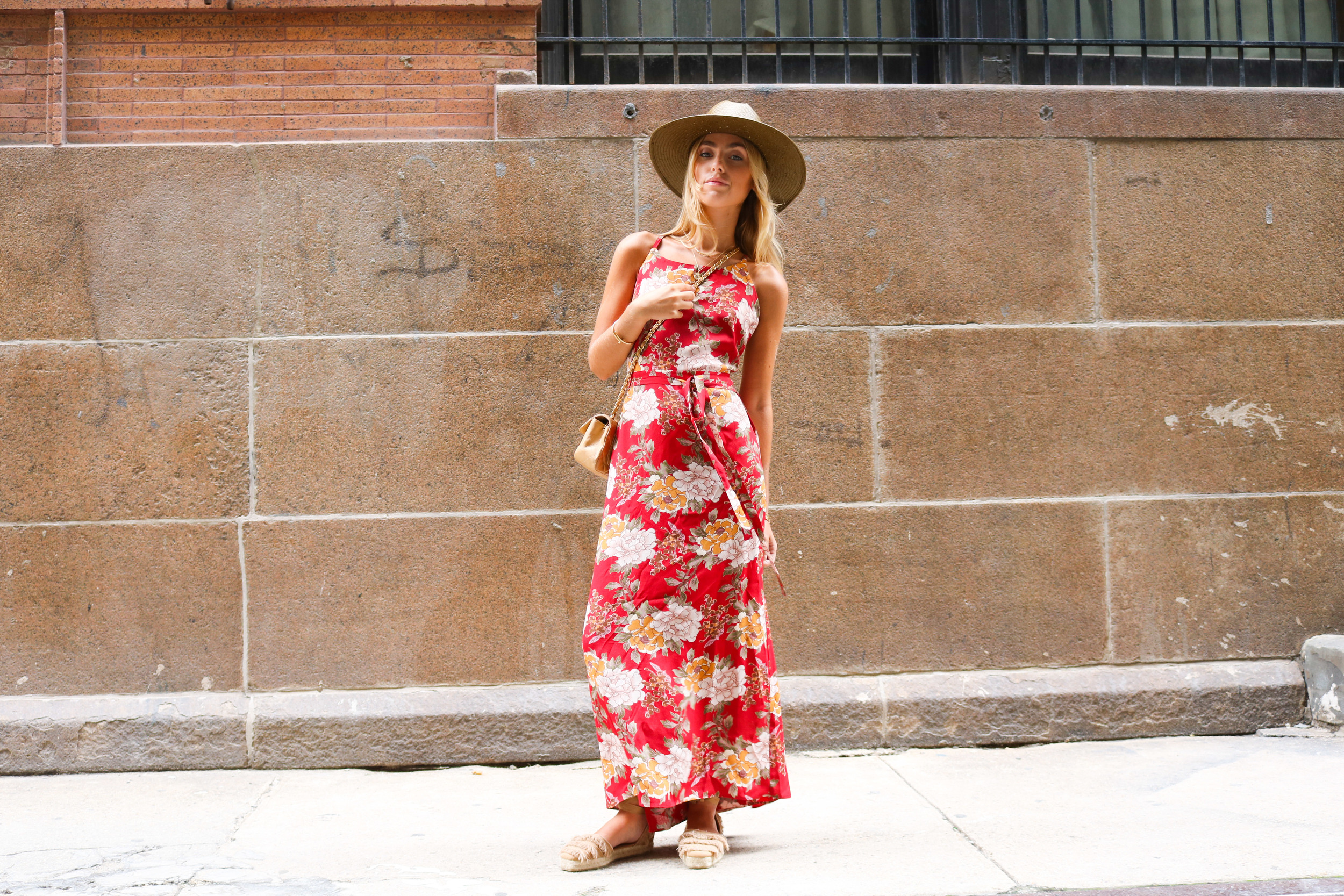 CHARLOTTE BICKLEY YIN 2MY YANG SISTER FASHION BLOGGER NEW YORK STREET STYLE FLORAL TREND