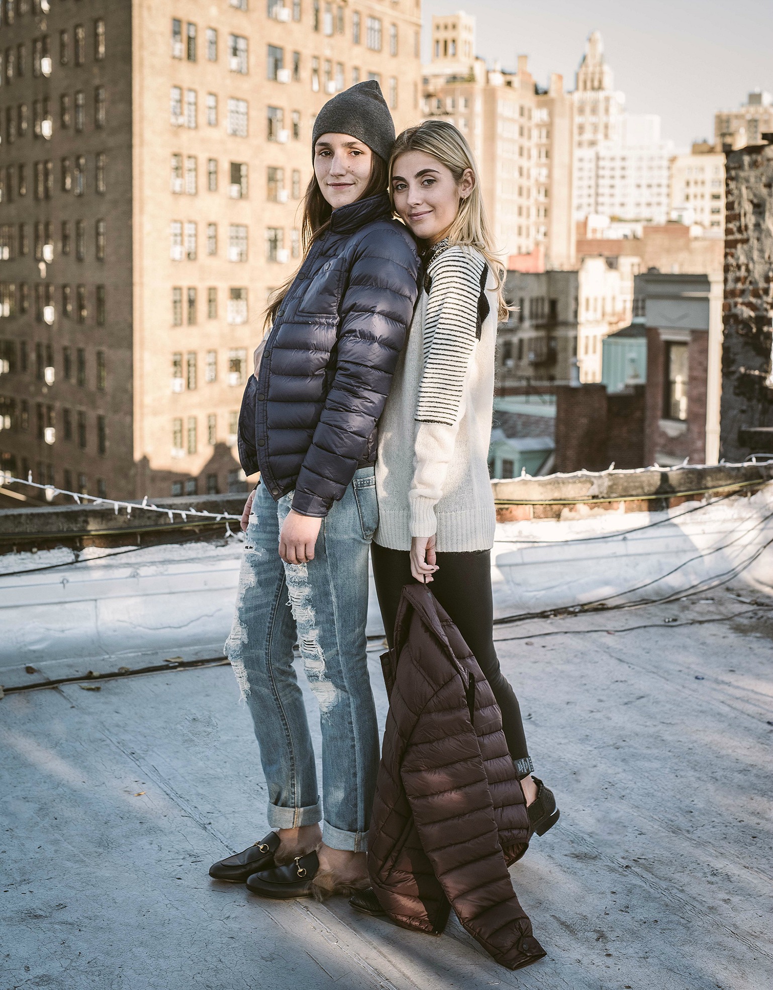 SOPHIE AND CHARLOTTE BICKLEY YIN 2MY YANG SISTER FASHION BLOGGERS SLATE & STONE