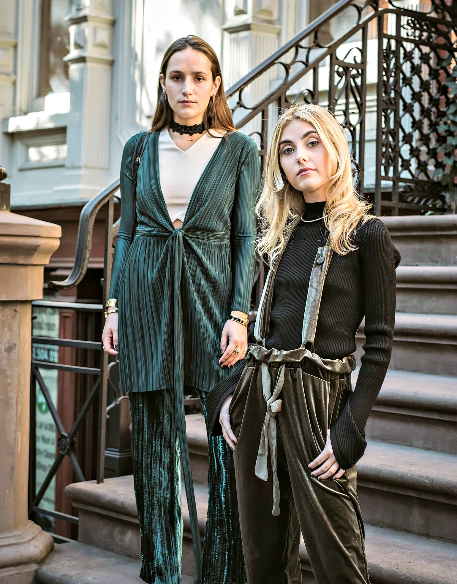 SOPHIE AND CHARLOTTE BICKLEY YIN 2MY YANG SISTER FASHION BLOGGERS VELVET LOOK
