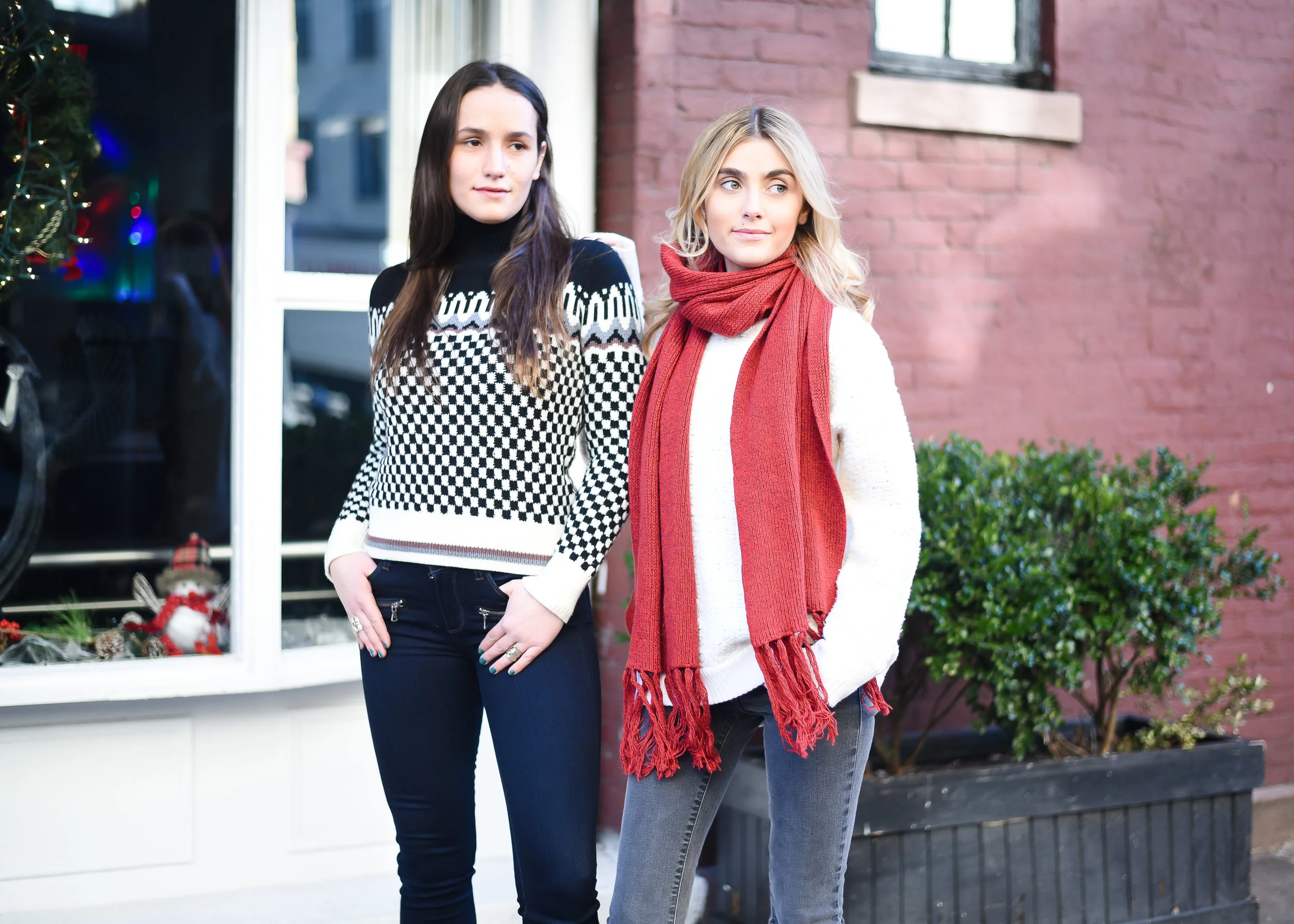 SOPHIE AND CHARLOTTE BICKLEY YIN 2MY YANG WINTER SWEATERS