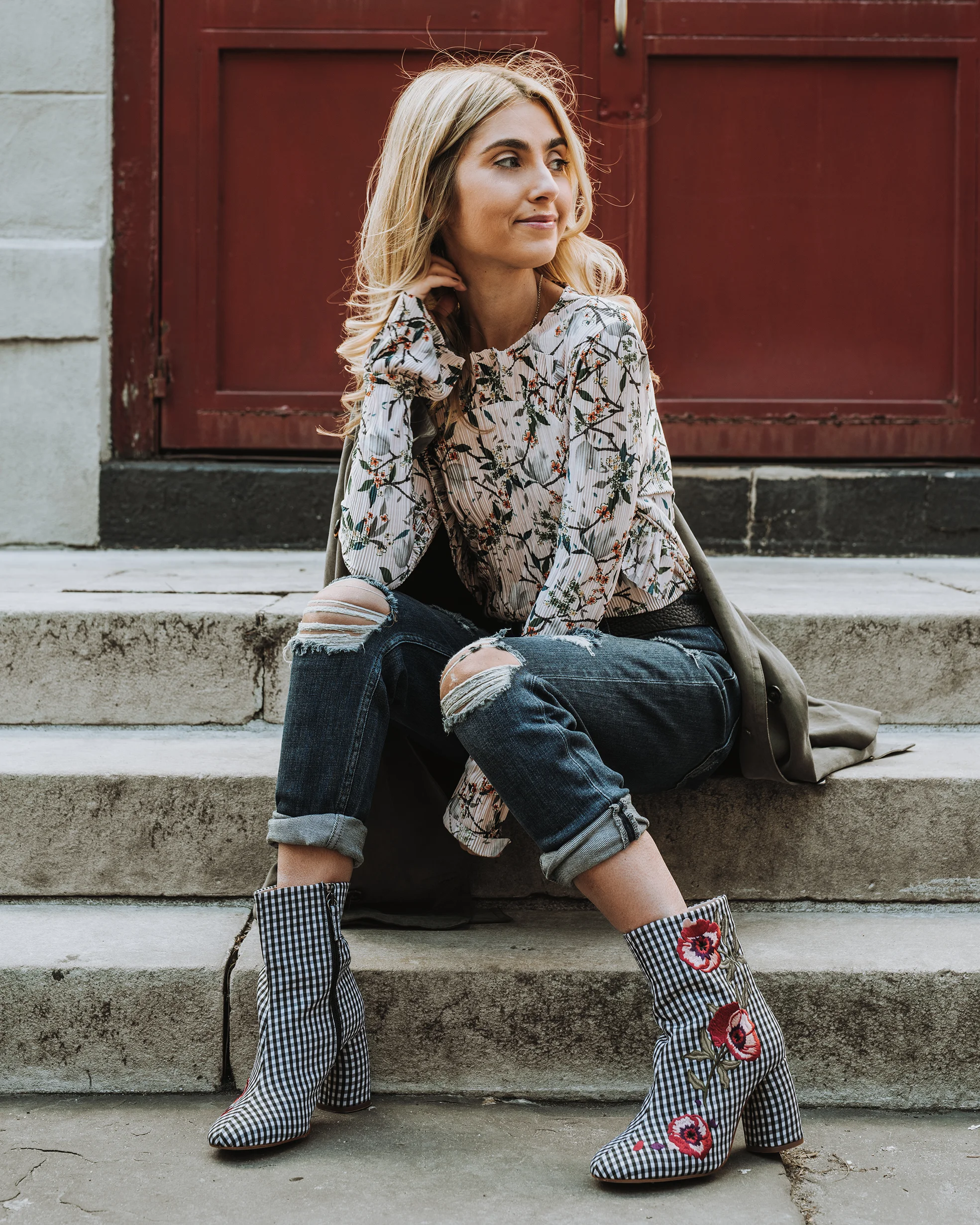CHARLOTTE BICKLEY YIN 2MY YANG SISTER FASHION BLOGGERS TOPSHOP DENIM POST