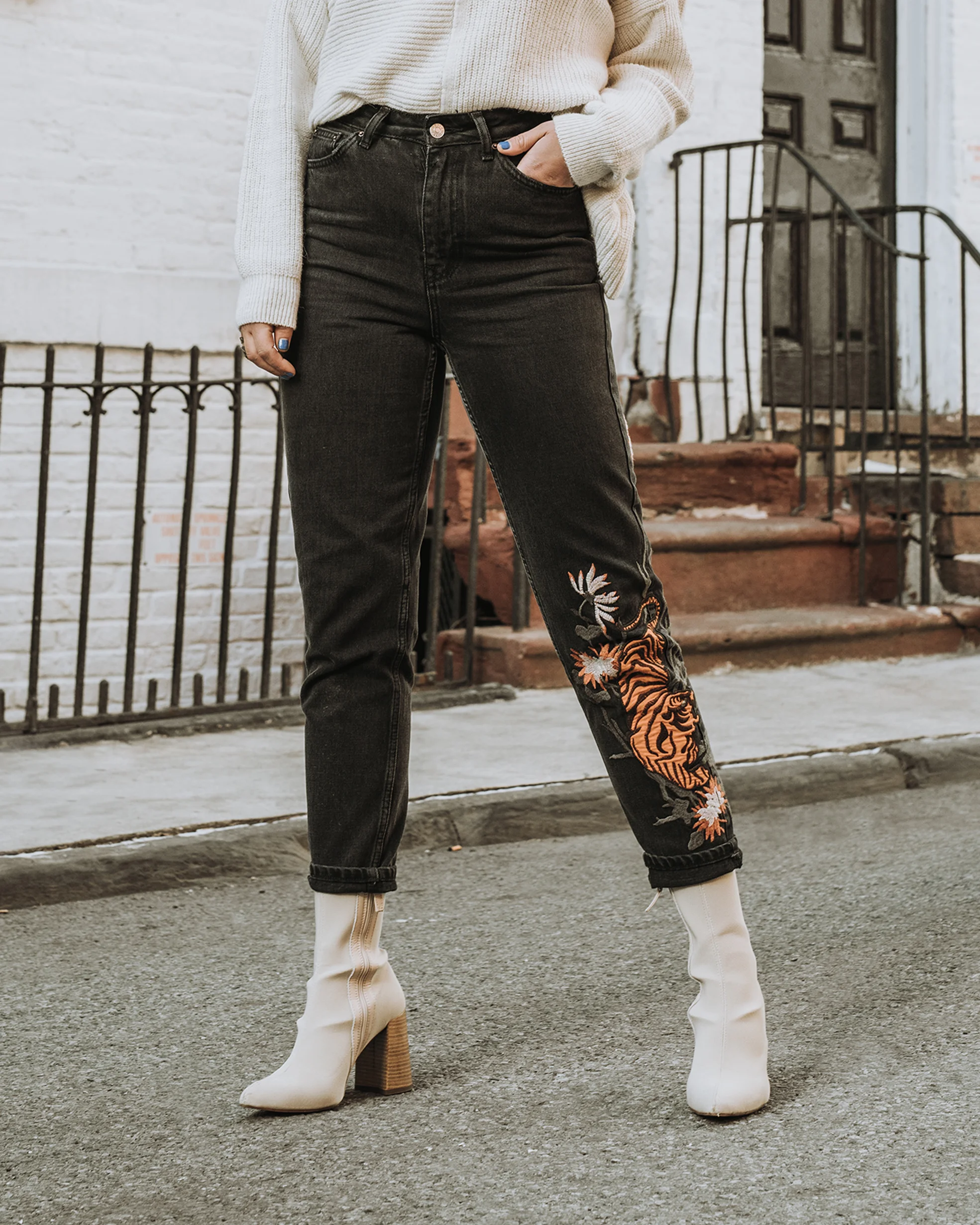 SOPHIE BICKLEY YIN 2MY YANG SISTER FASHION BLOGGERS TOPSHOP DENIM POST