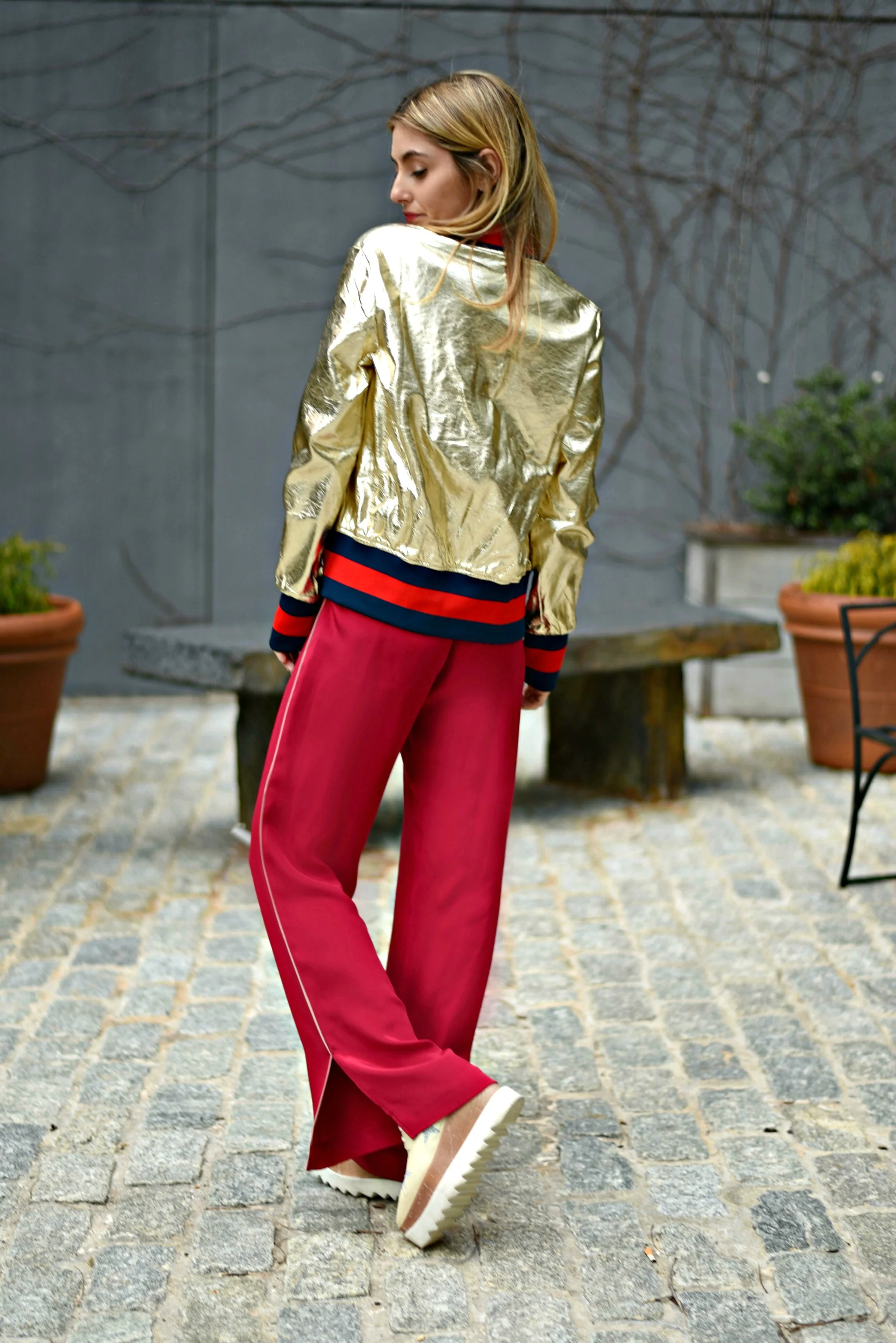 CHARLOTTE BICKLEY FASHION SISTER BLOGGERS NYC METALLIC POST