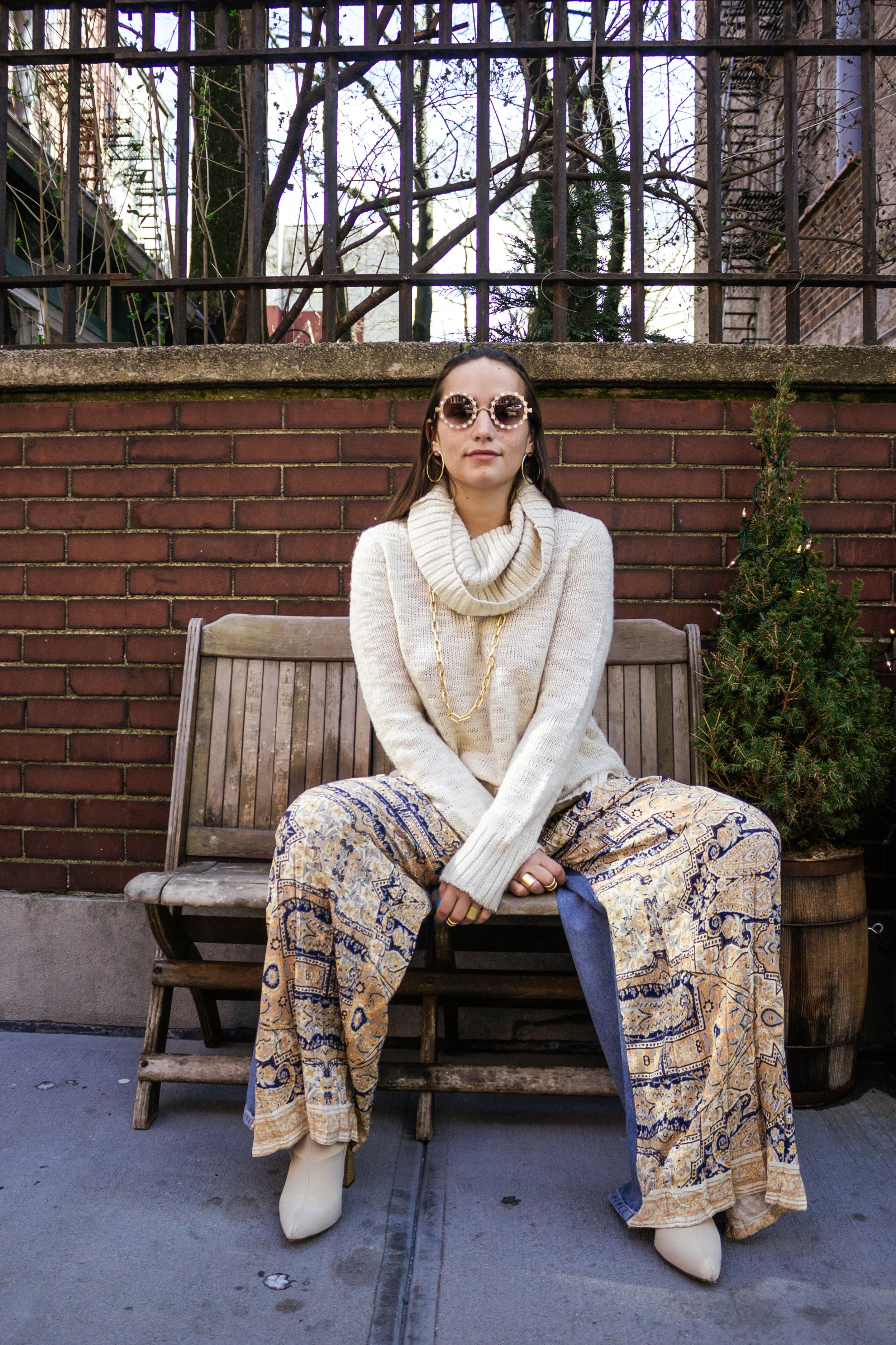 SOPHIE BICKLEY YIN 2MY YANG SISTER FASHION BLOGGERS NYC FREE PEOPLE DANCE PARTY PANTS POST