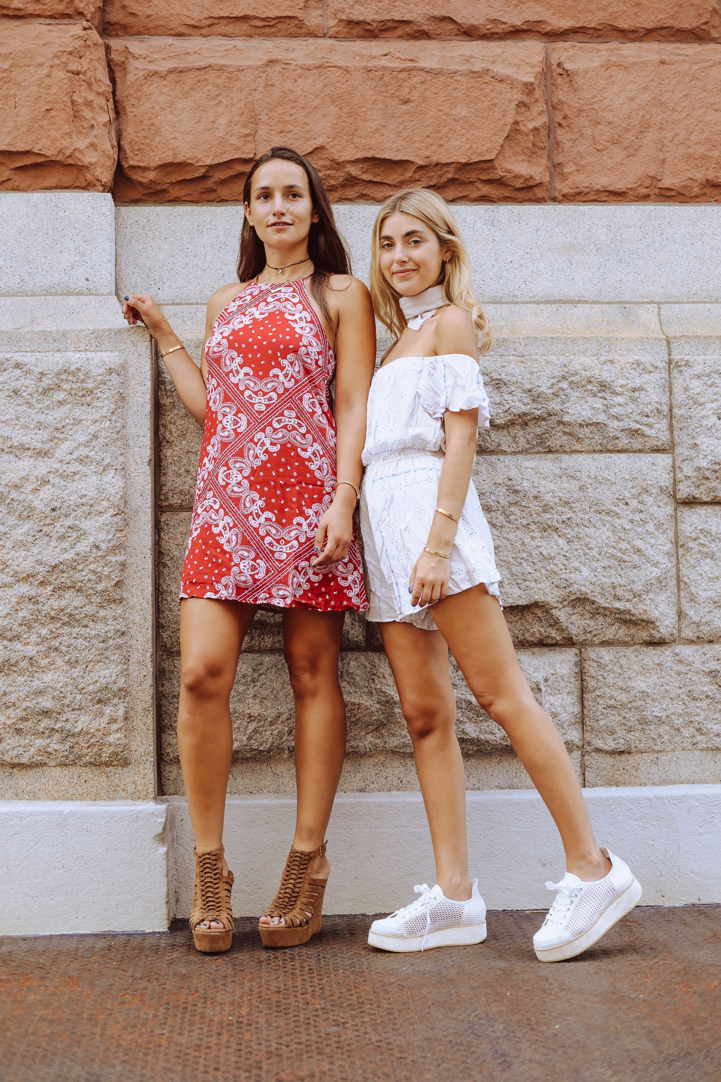 SOPHIE & CHARLOTTE BICKLEY YIN 2MY YANG NYC SISTER FASHION BLOGGERS TOBI BANDANA POST