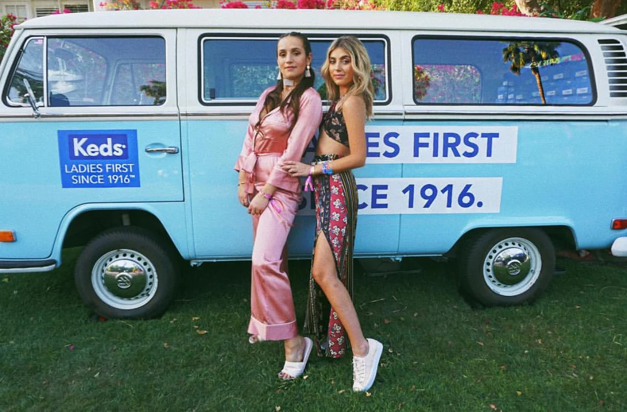 YIN 2MY YANG SOPHIE & CHARLOTTE BICKLEY SISTER NYC BLOGGERS COACHELLA APRIL 2018