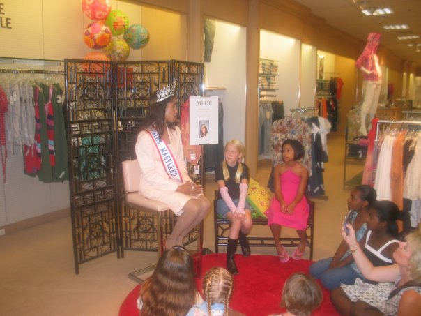 speaking to girl scouts at lord and taylor.jpg
