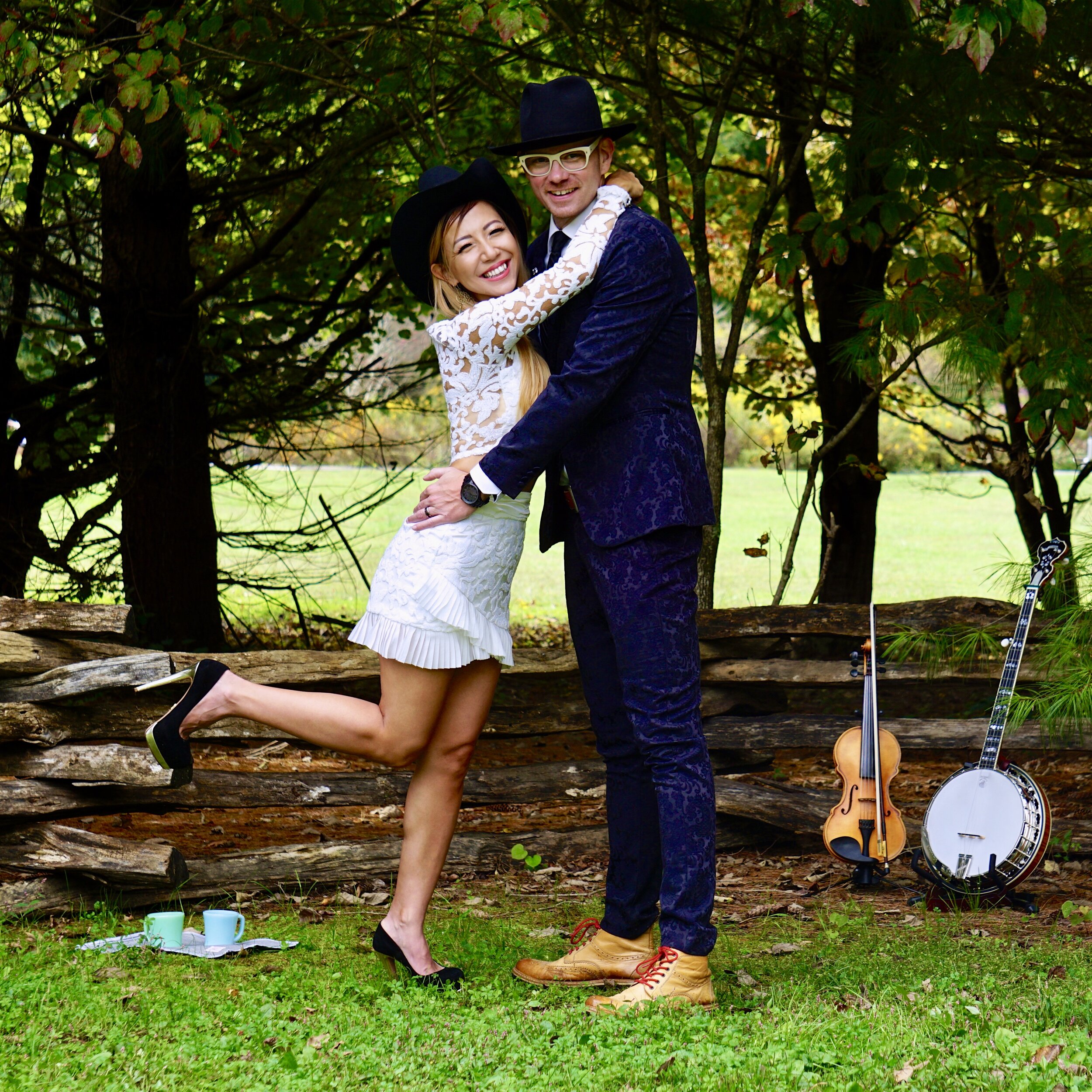 Fiddling Leona around the world #8 (結婚10周年！)