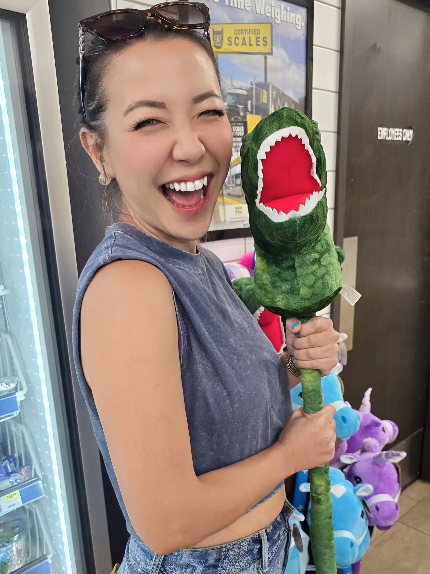 🐊🌴🎸🍕🏖️🦐🎶👙☕🎻🐈&zwj;⬛💦🐻👯&zwj;♀️
😃✌Spontaneous florida trip dump 🤪

#Florida #spontaneous #photodump #gator #bluegrass #beach #cats #tattoo #violin #fiddle #fiddlelesson #fiddlingleona