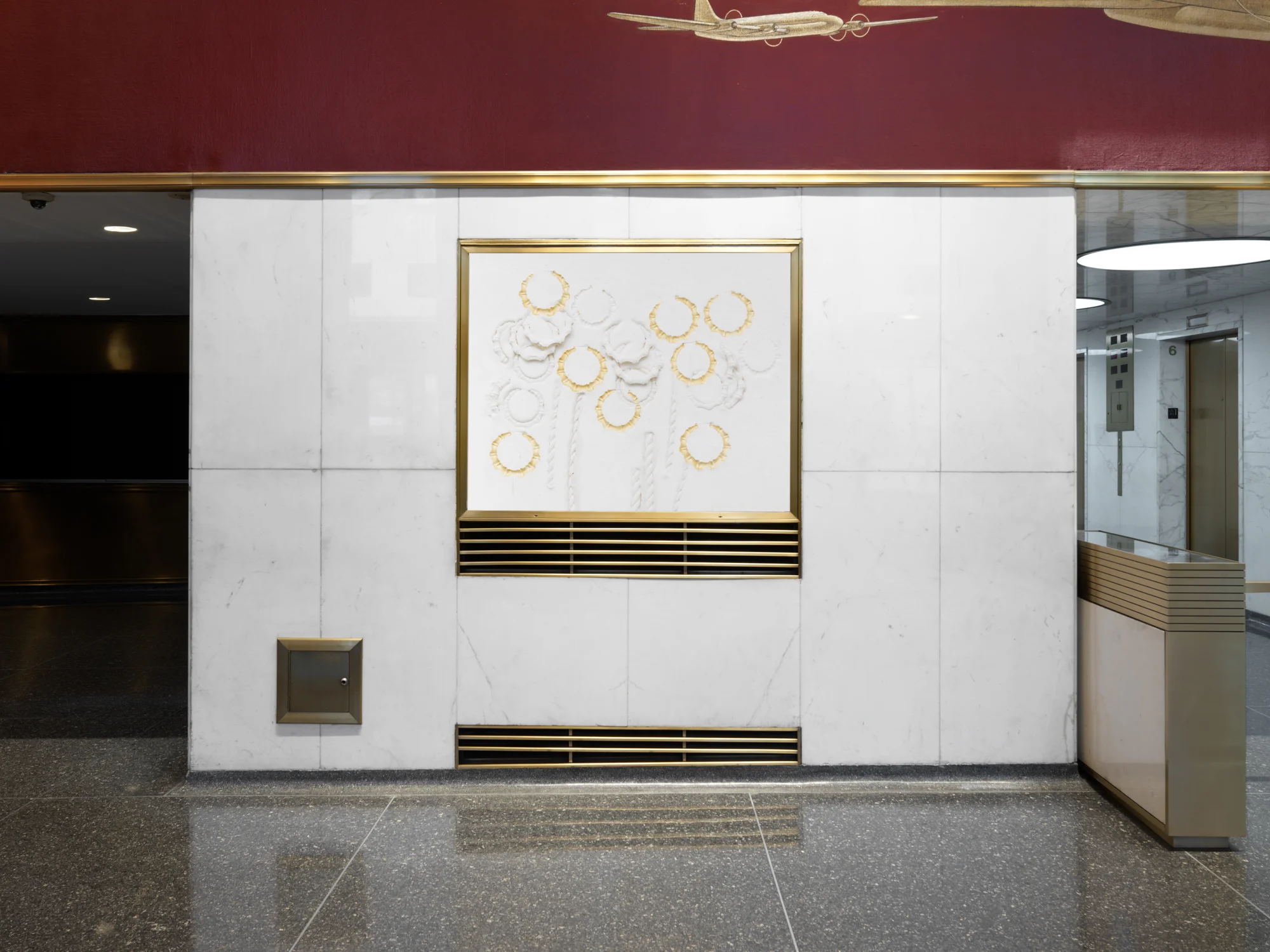 Vinyl mural in 10 Rockefeller Plaza. Photo by Dan Bradica, courtesy of Art Production Fund.