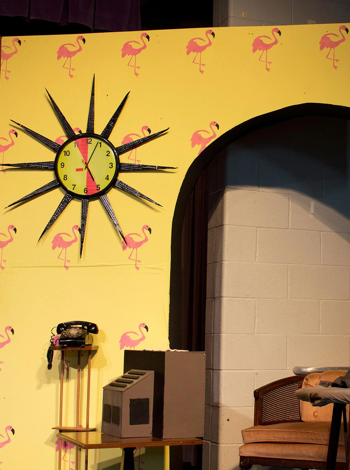  Scenic details of the Turnblad's living room. 