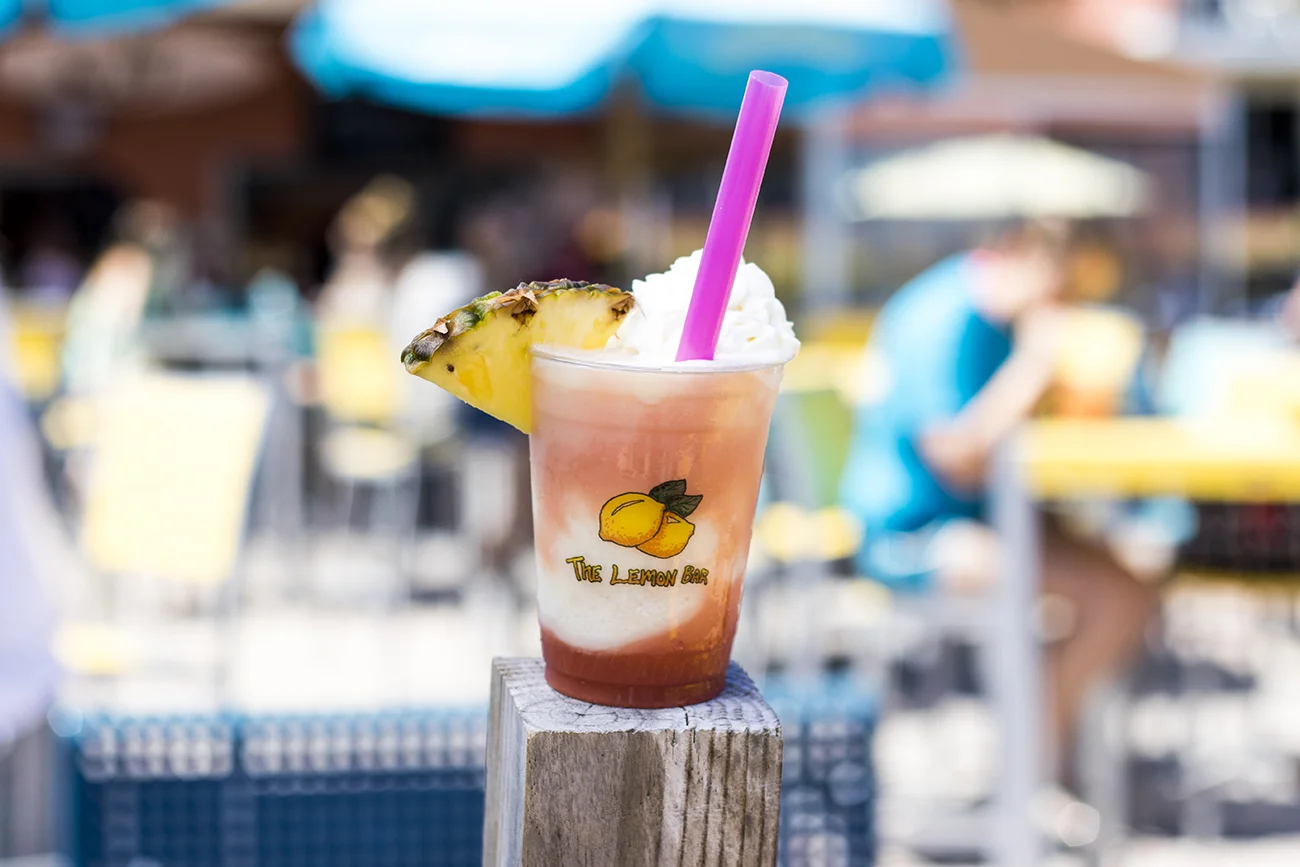 Lemon Bar & Grille