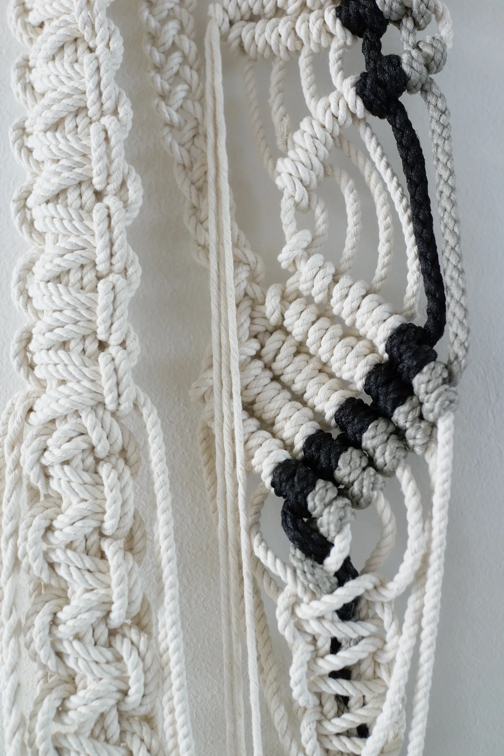 Macrame_Before_Detail_02_COMP_R1_2500pxl.jpg
