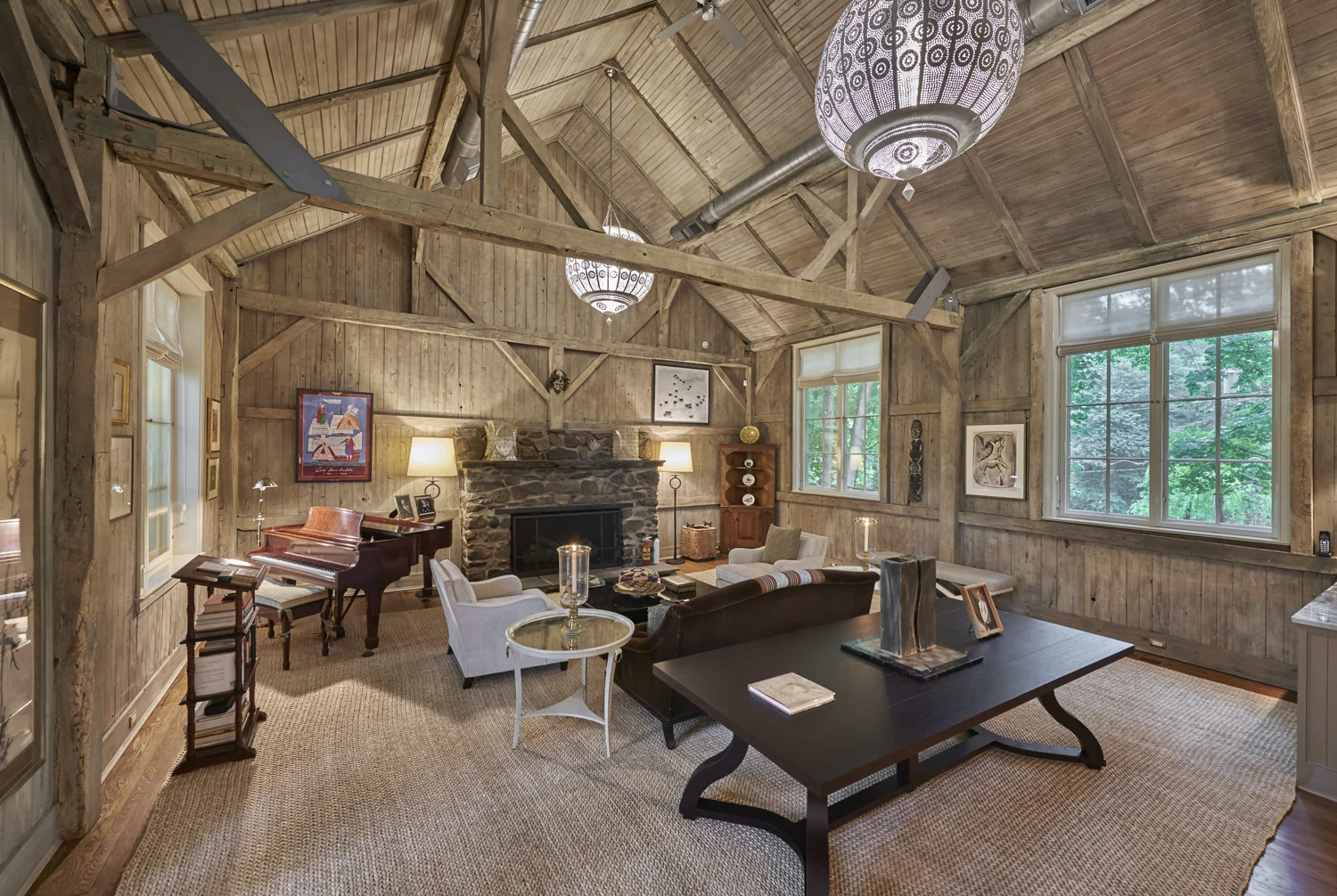 Guesthouse-03-interior-vaulted-ceiling-fireplace-ct-w copy.jpg