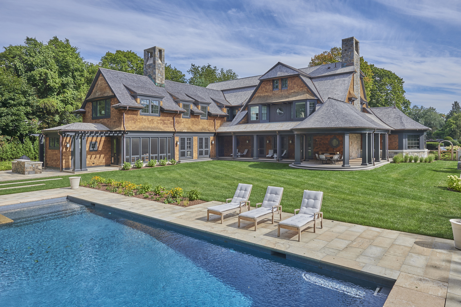 Shingle-new-construction-pool-patio-exterior-westport-ct-w