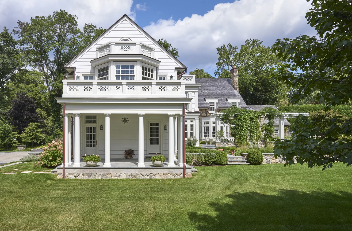 Colonial-renovation-addition-sun-porch-riverside-ct-exterior-w.jpg