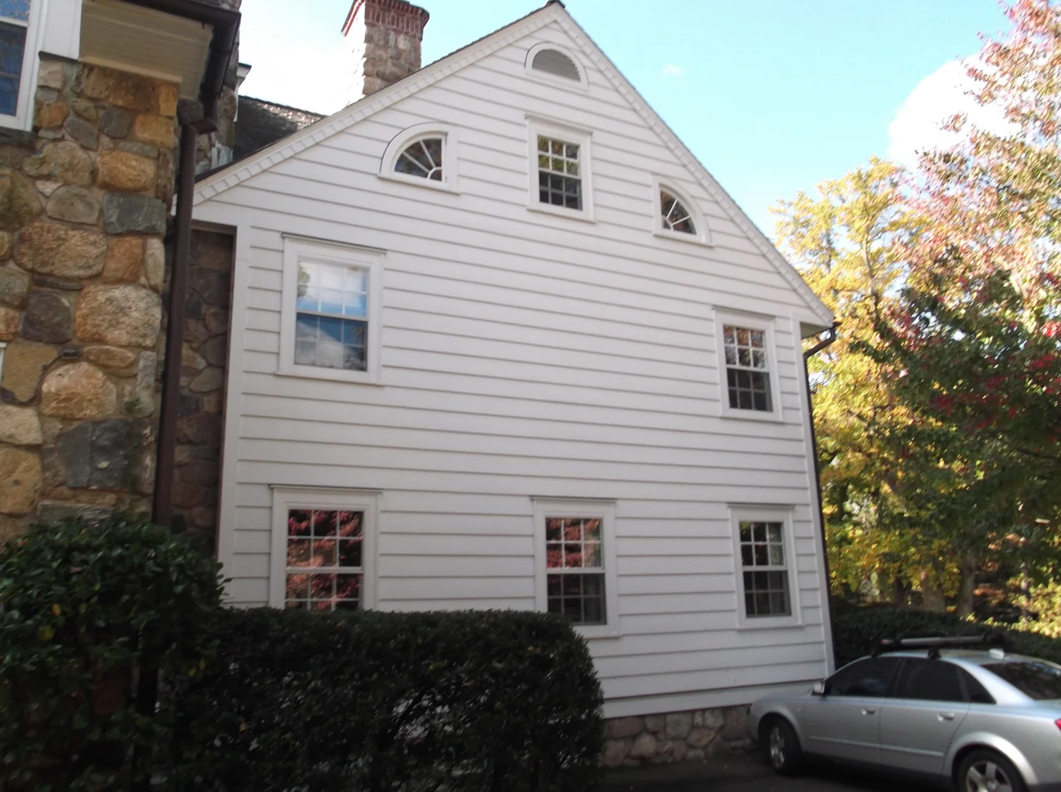 Colonial-renovation-before-riverside-ct-exterior-w.jpg