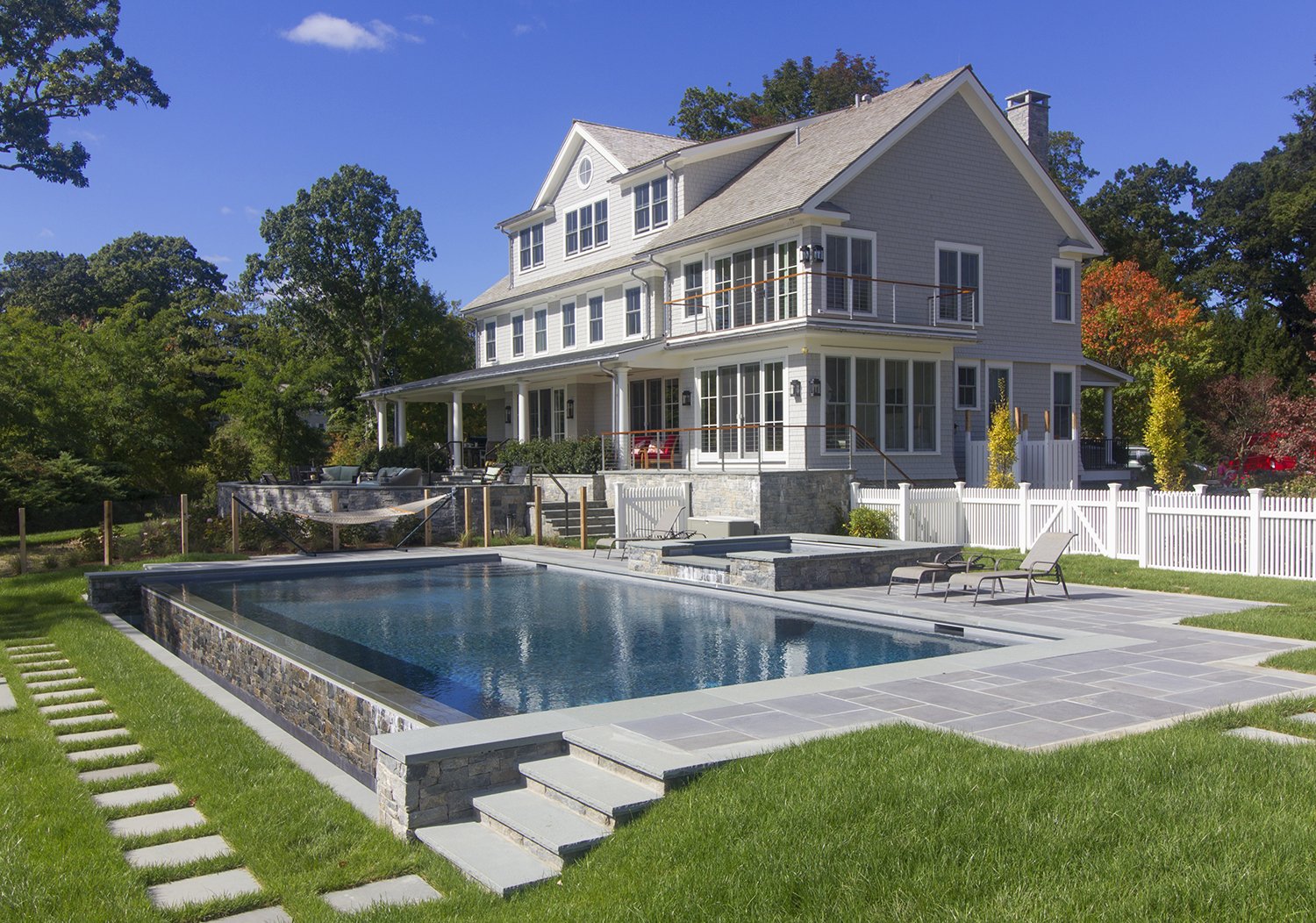 Davenport-Contracting-Waterfront-Custom-Home-Pool-Greenwich-CT