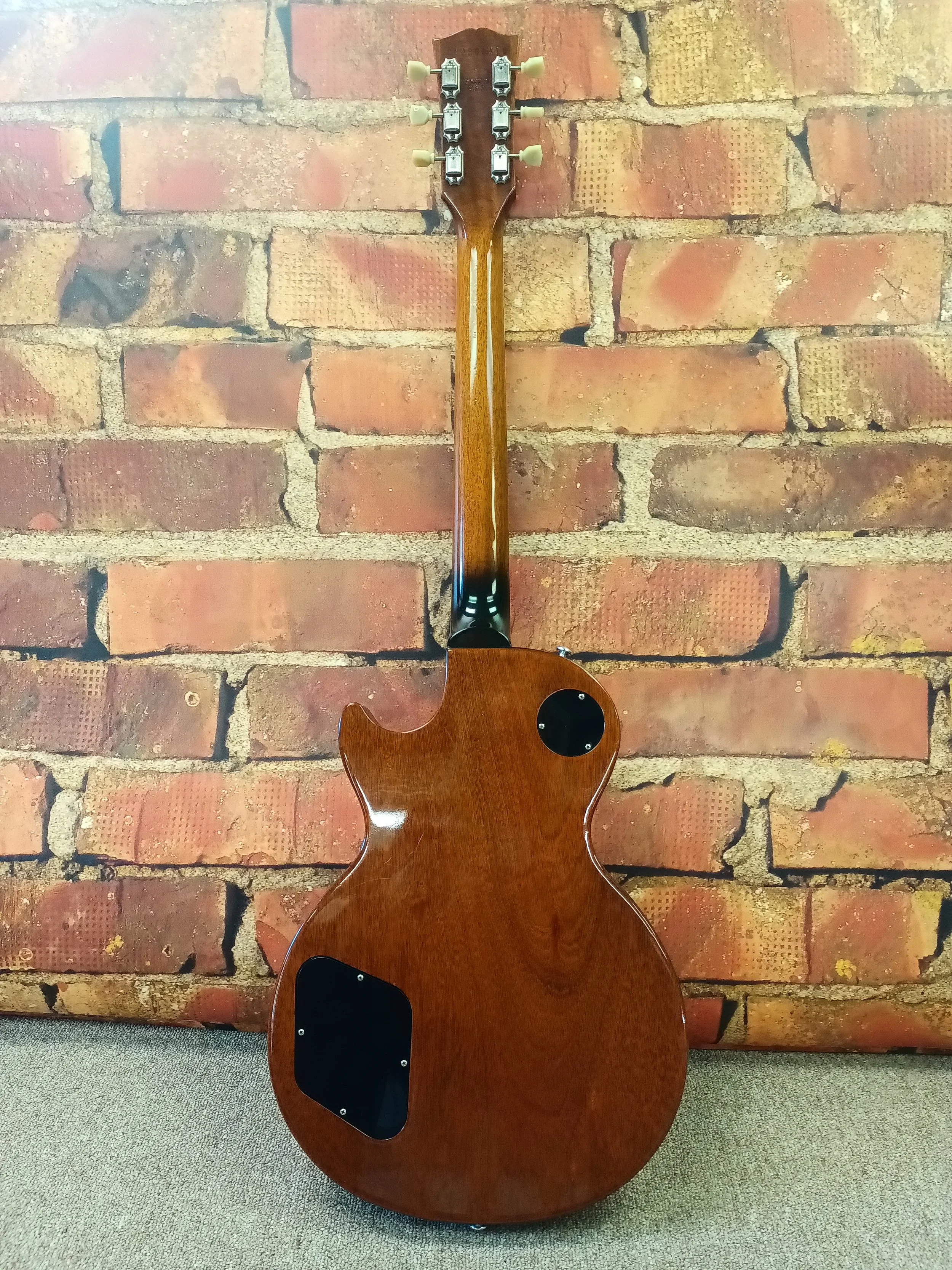 2006LPStandard-1.jpg