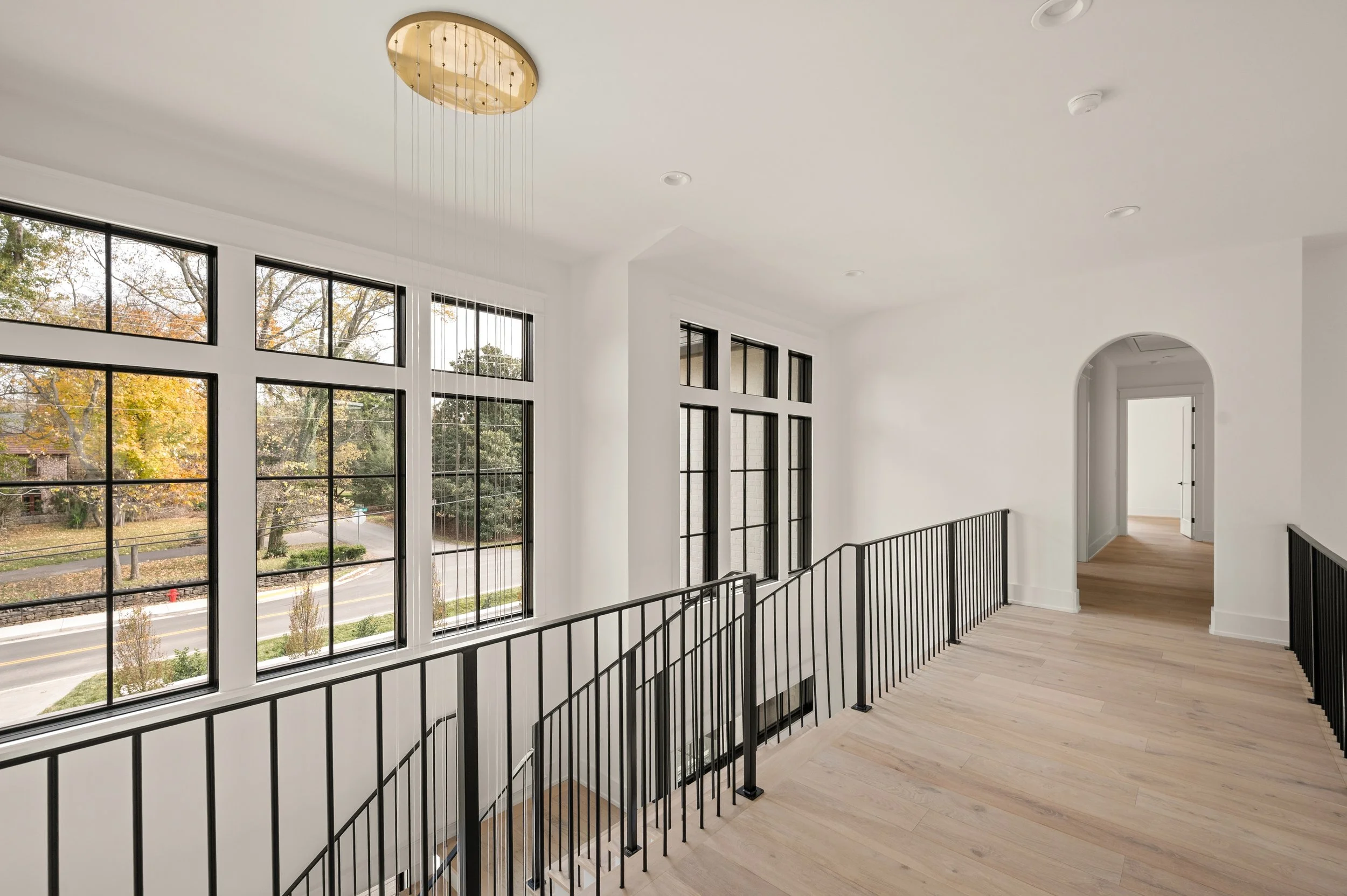 ad2511131-1175.jpg