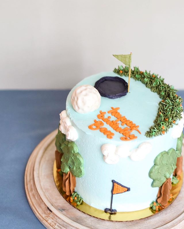 Another fun birthday cake!! .
.
.
.
#engineeringacake #lemonpoppyseed #cake #buttercream #baking #food #foodphotography #golf #golfcake #fromscratch #birthdaycake #cakedecorating #cakesofinstagram #igcakes