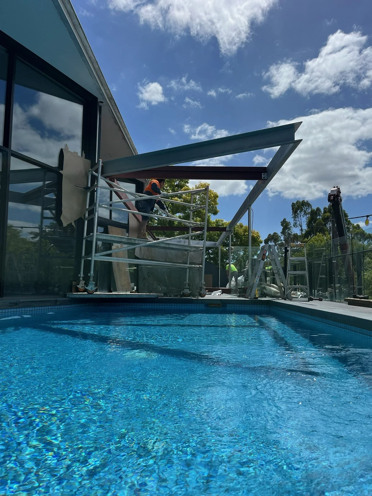 modern-house-alfresco-extension-ivanhoe-banyule-melbourne-saaj-design-architecture-under-construction-pergola.jpg