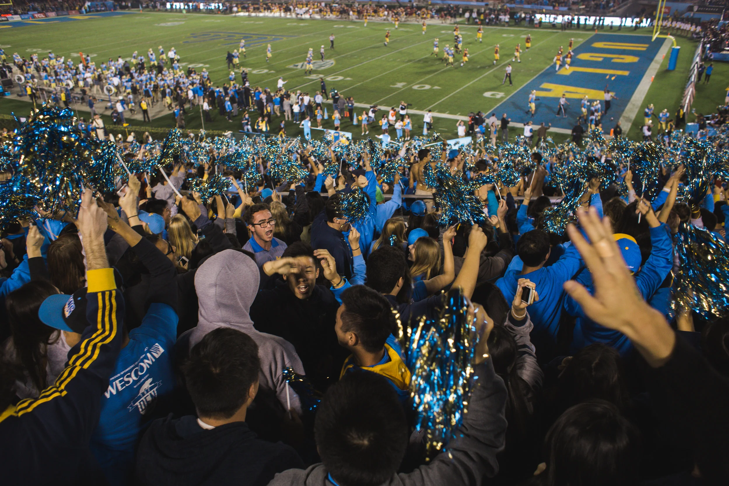 UCLA USC Game Blog-19.jpg