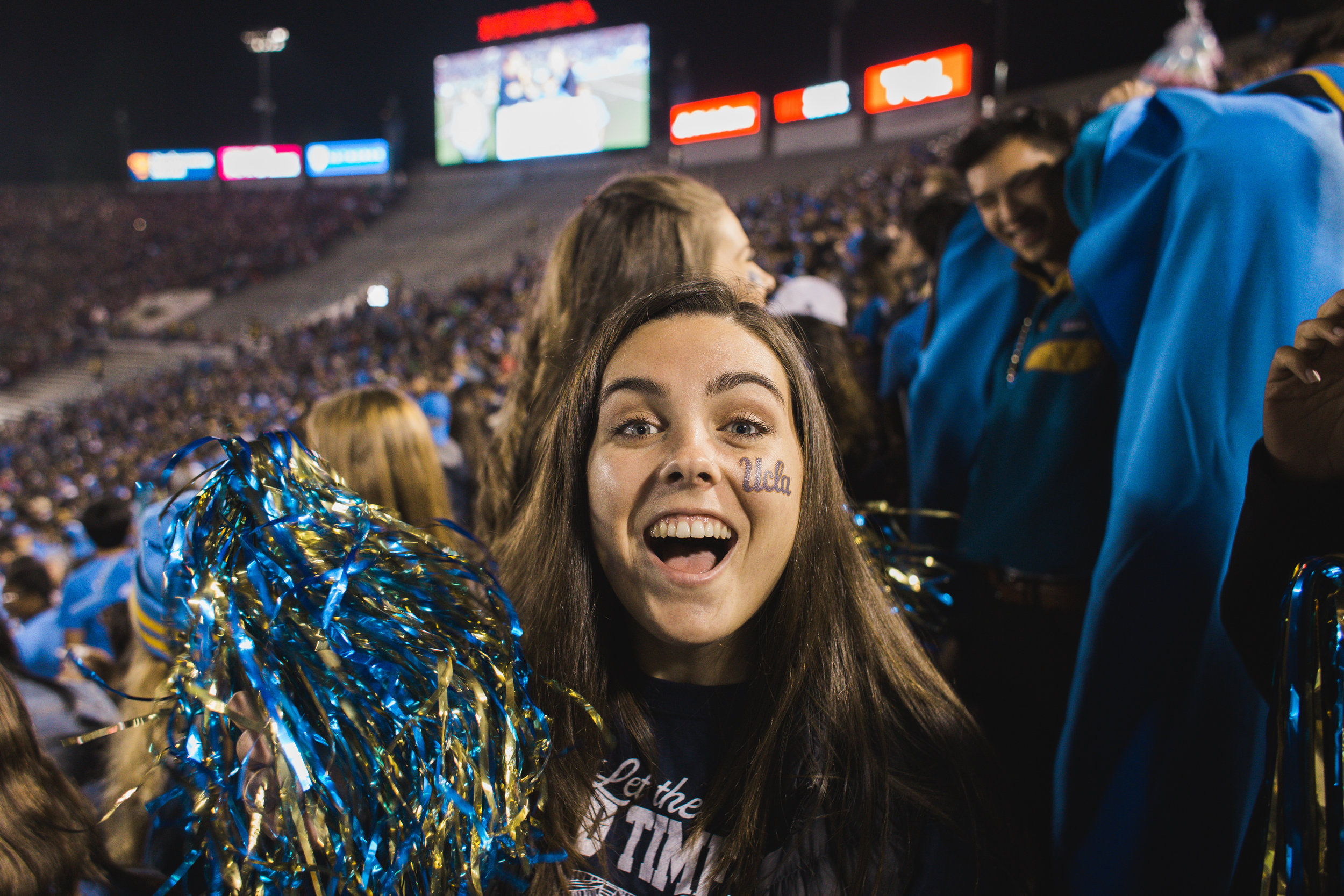 UCLA USC Game Blog-28.jpg