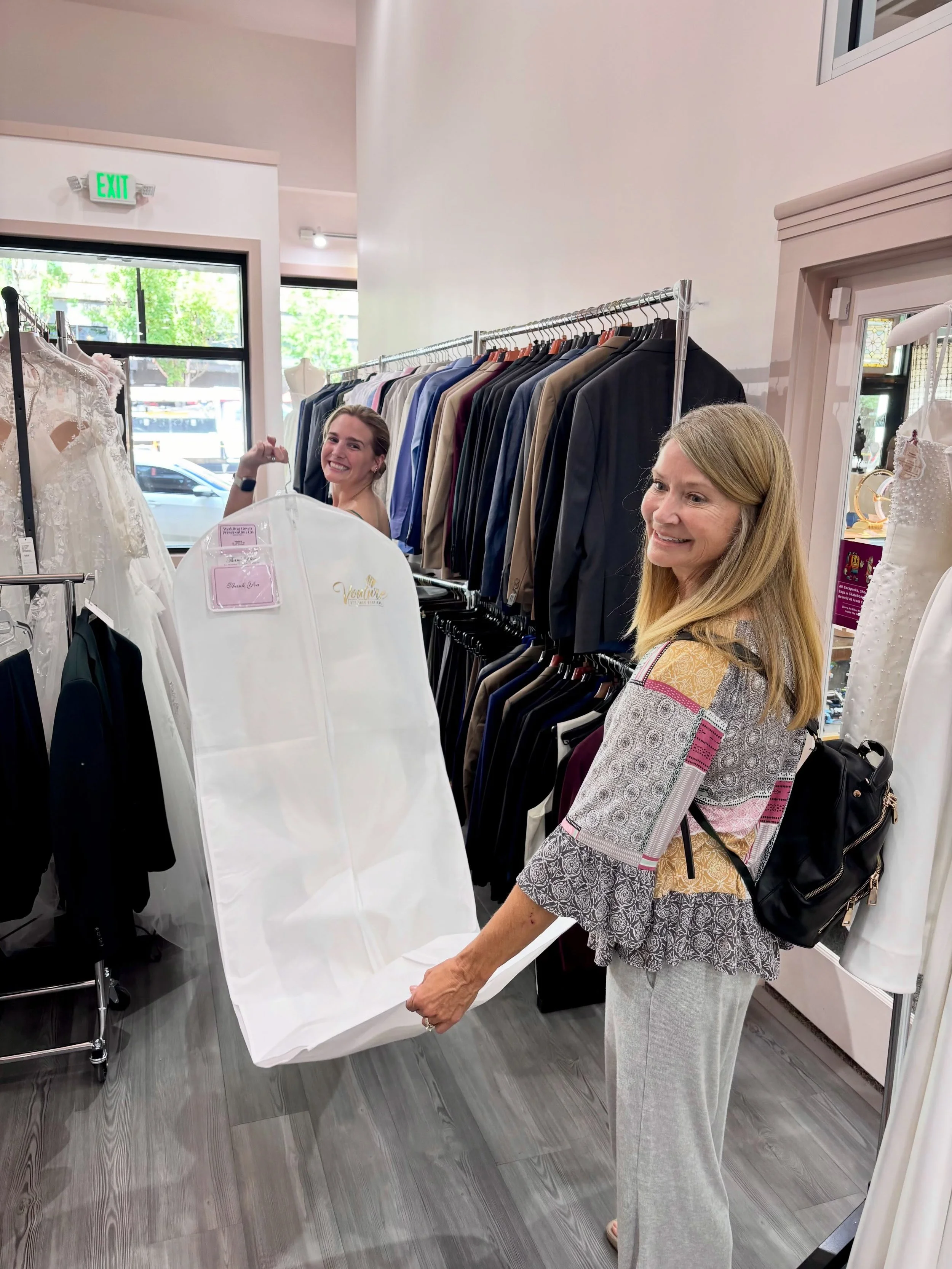 There goes another happy bride! More pics to come of her gorgeous custom dress after the wedding! 
#viencouture #customweddingdresses #2027bride #2027weddings #bridal