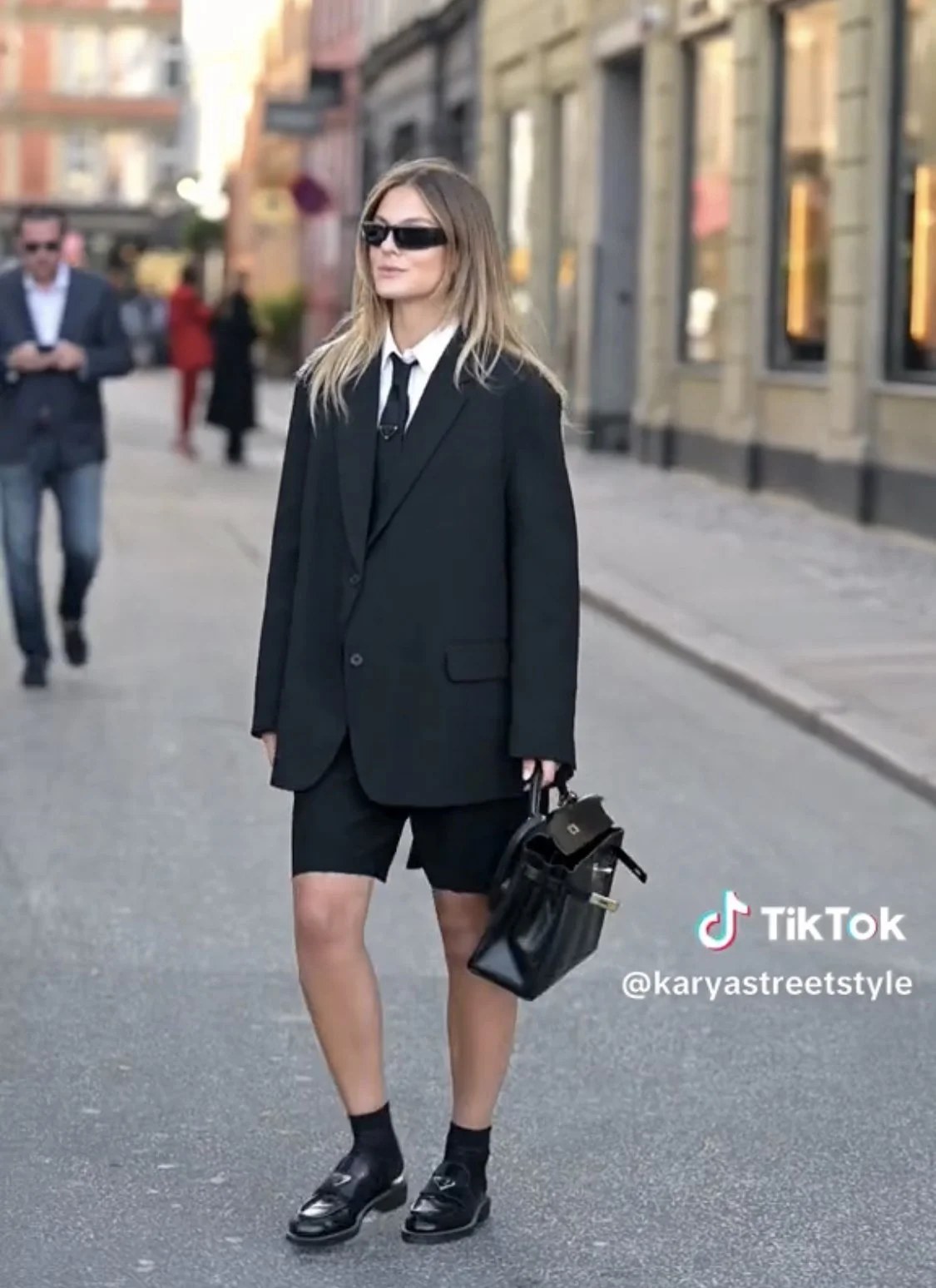 @karyastreetstyle