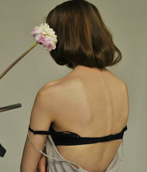 CARLOTA WINDER / STYLIST