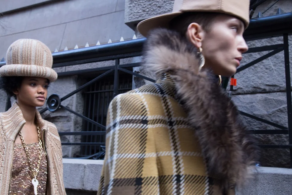 Marc Jacobs FW17 Hip-Hop Evolution via DNAMAG