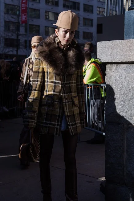 Marc Jacobs FW17 Hip-Hop Evolution via DNAMAG