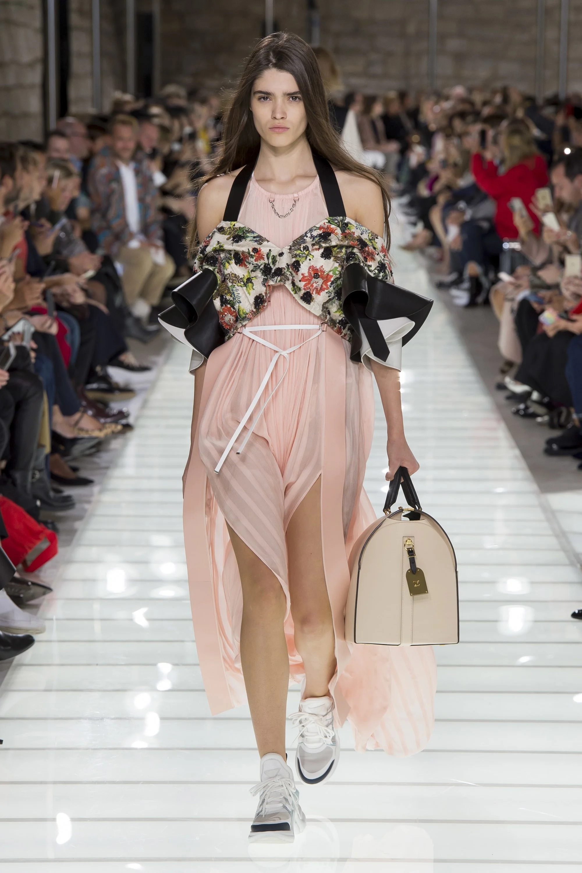Louis Vuitton Spring 2018 via DNAMAG