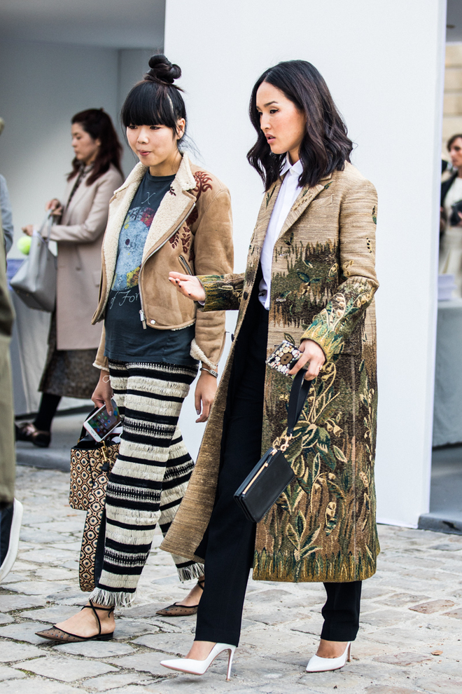 Vive La Paris Fashion Week! Streetstyle Happened SS18 — DNAMAG