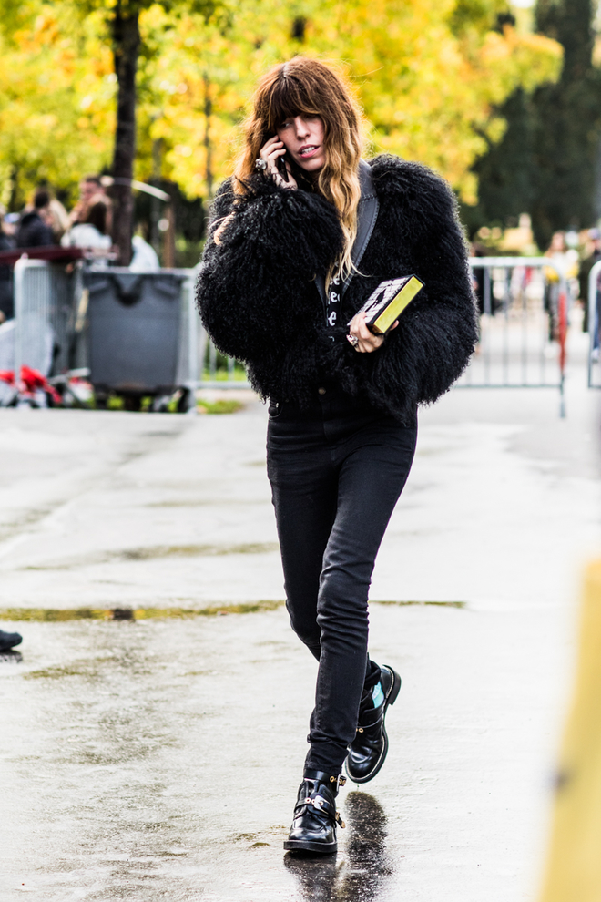 Paris Fashion Week streetstyle happened ss18 / ph: Sandra Semburg