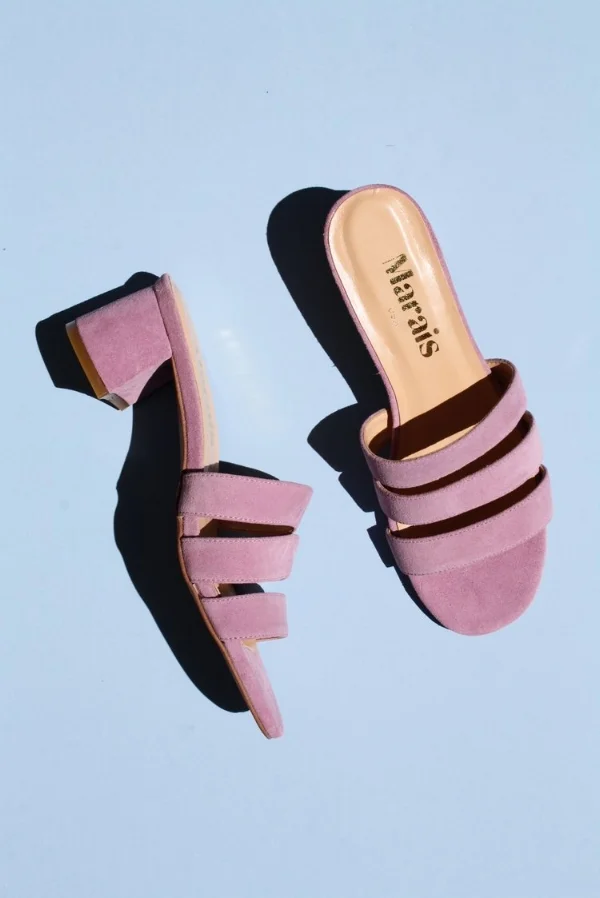 How to style pastel into your wardrobe ...via DNAMAG